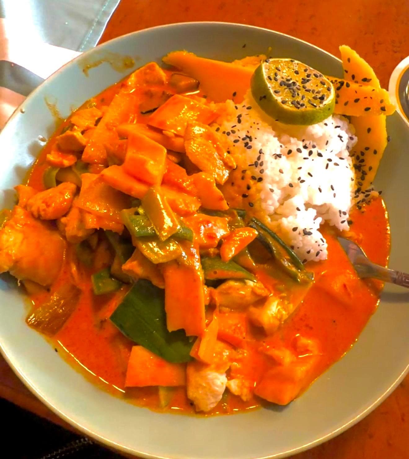 Asiatisches Curry mit Mango — Marios Geheimrezept